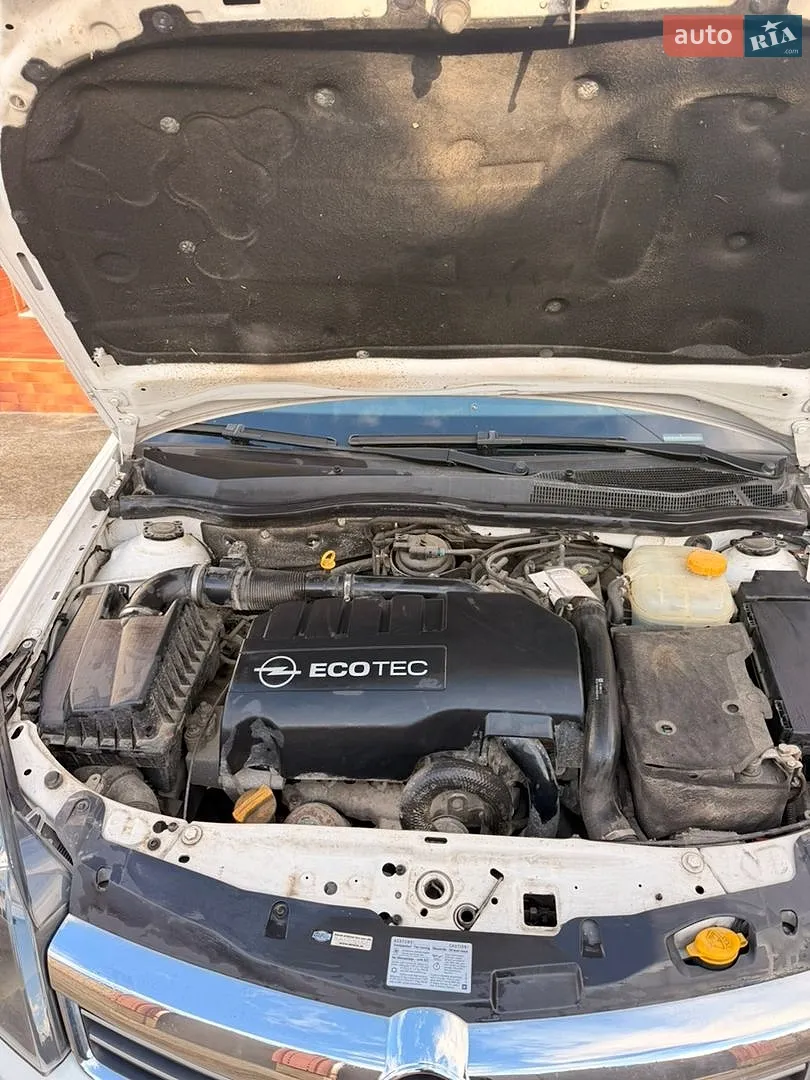 2010 Opel Astra - мініатюра 15