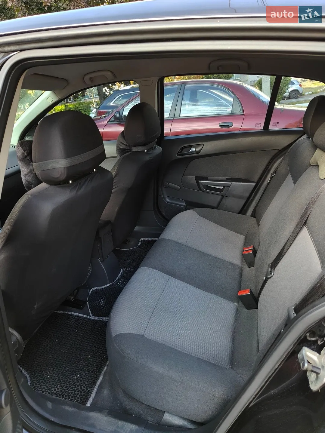 2011 Opel Astra - мініатюра 8