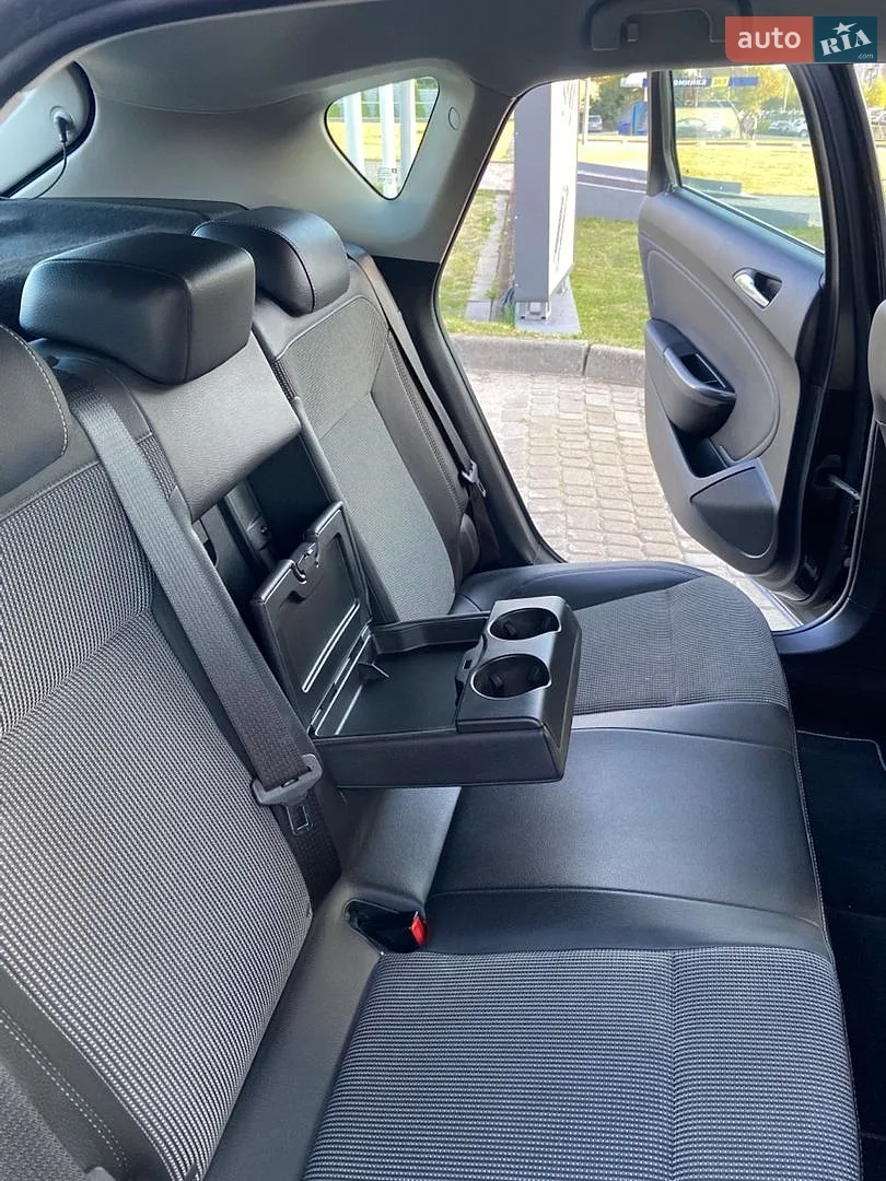 2012 Opel Astra - мініатюра 42