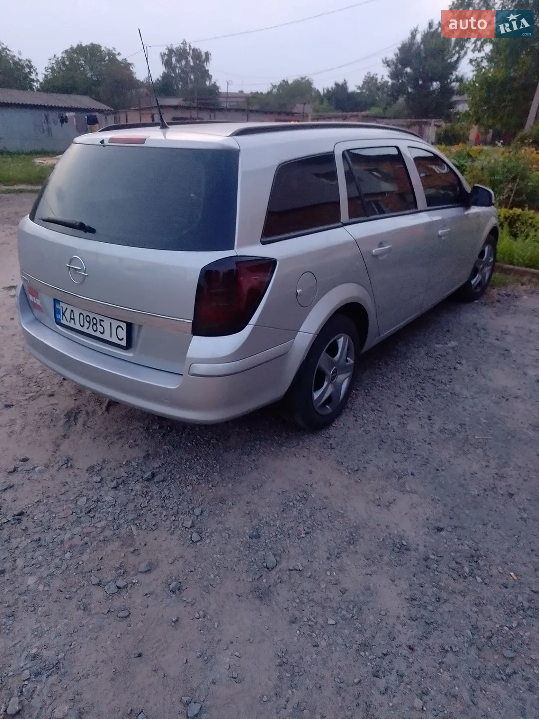 2011 Opel Astra - мініатюра 2