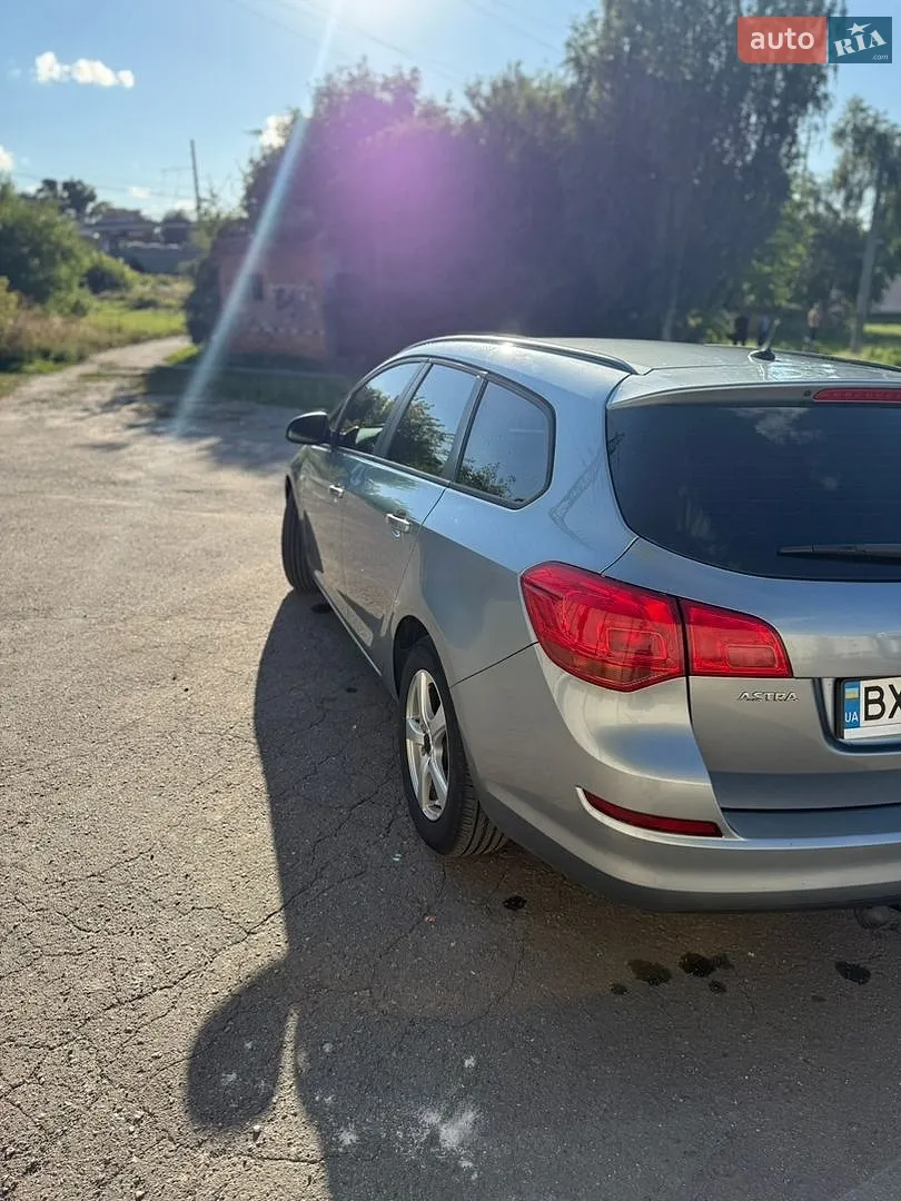2011 Opel Astra - мініатюра 23