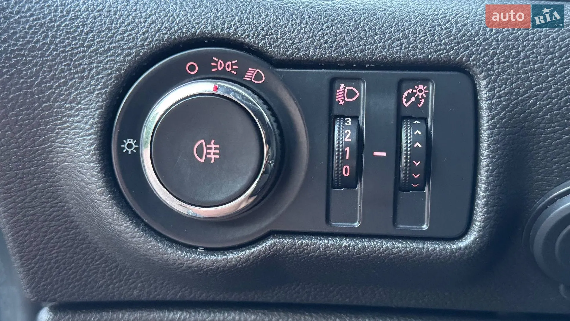 2014 Opel Astra - мініатюра 18