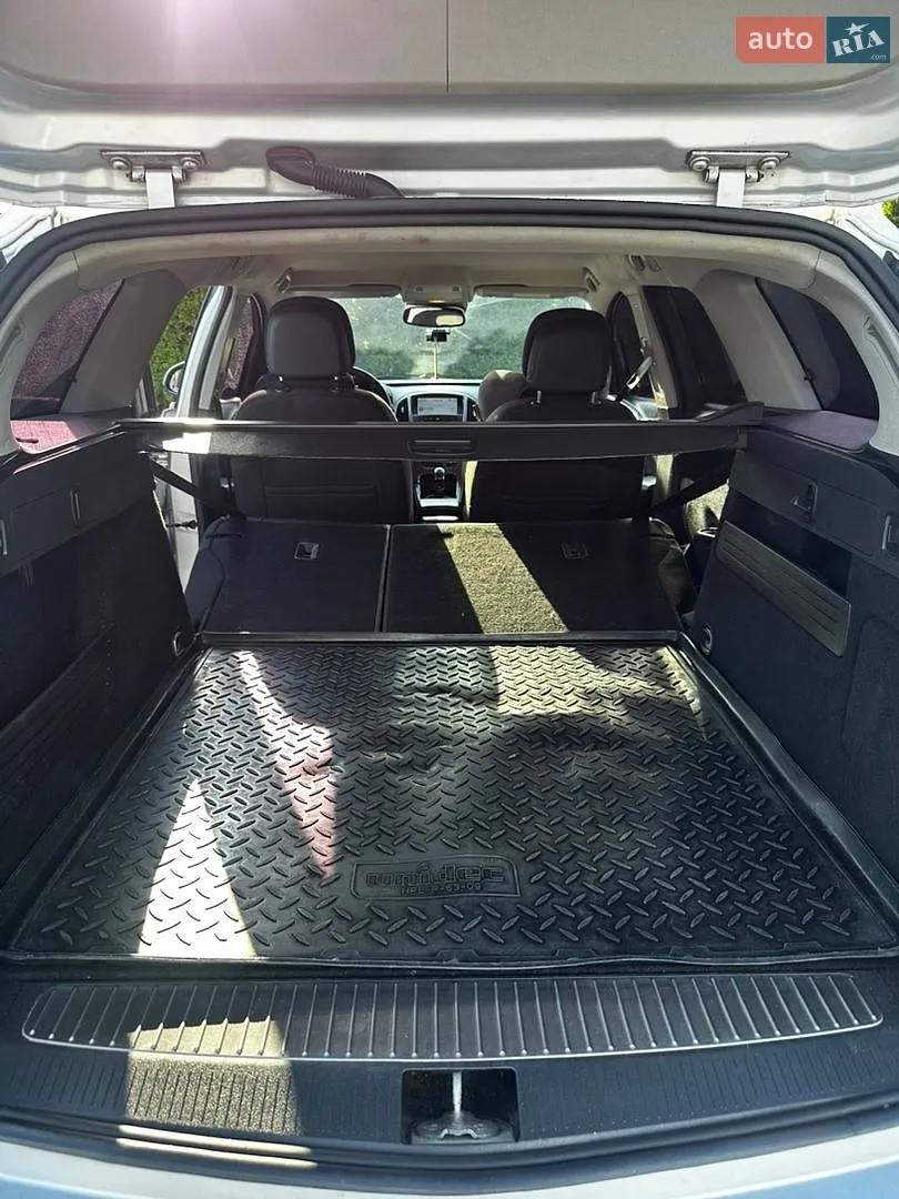 2011 Opel Astra - мініатюра 9