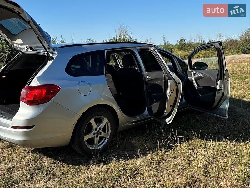 Универсал Opel Astra 2011 в Рожнятове фото 6 Универсал Opel Astra 2011 в Рожнятове
