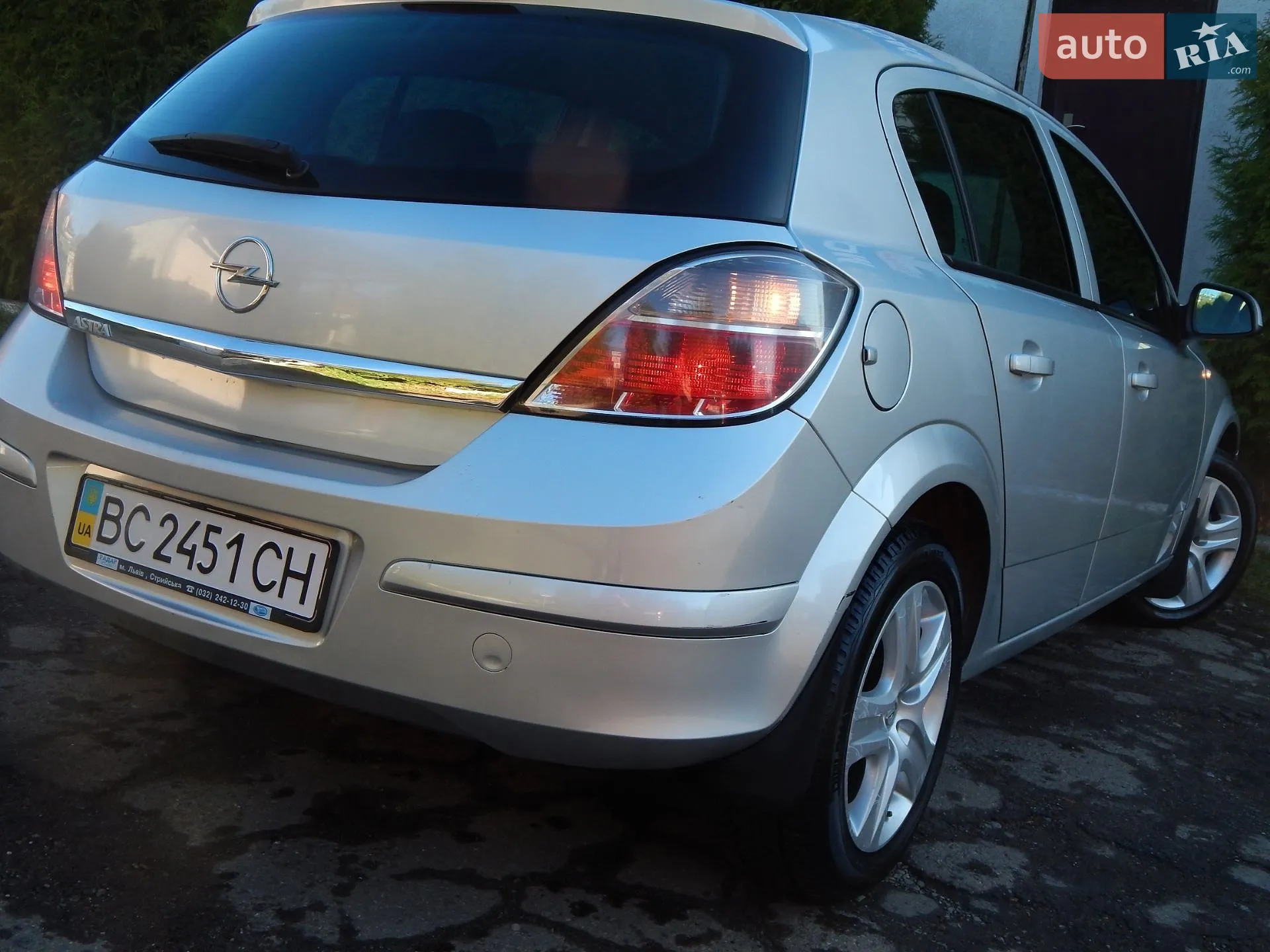 2010 Opel Astra - мініатюра 18