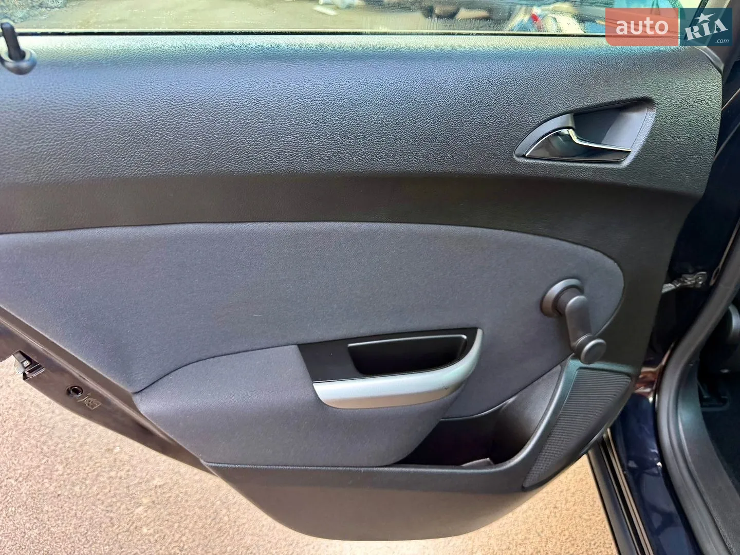 2010 Opel Astra - мініатюра 18