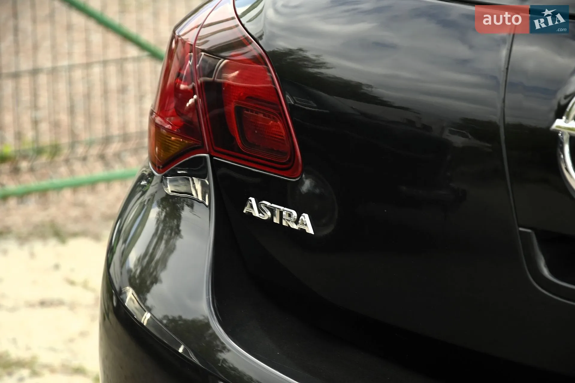 2010 Opel Astra - мініатюра 31
