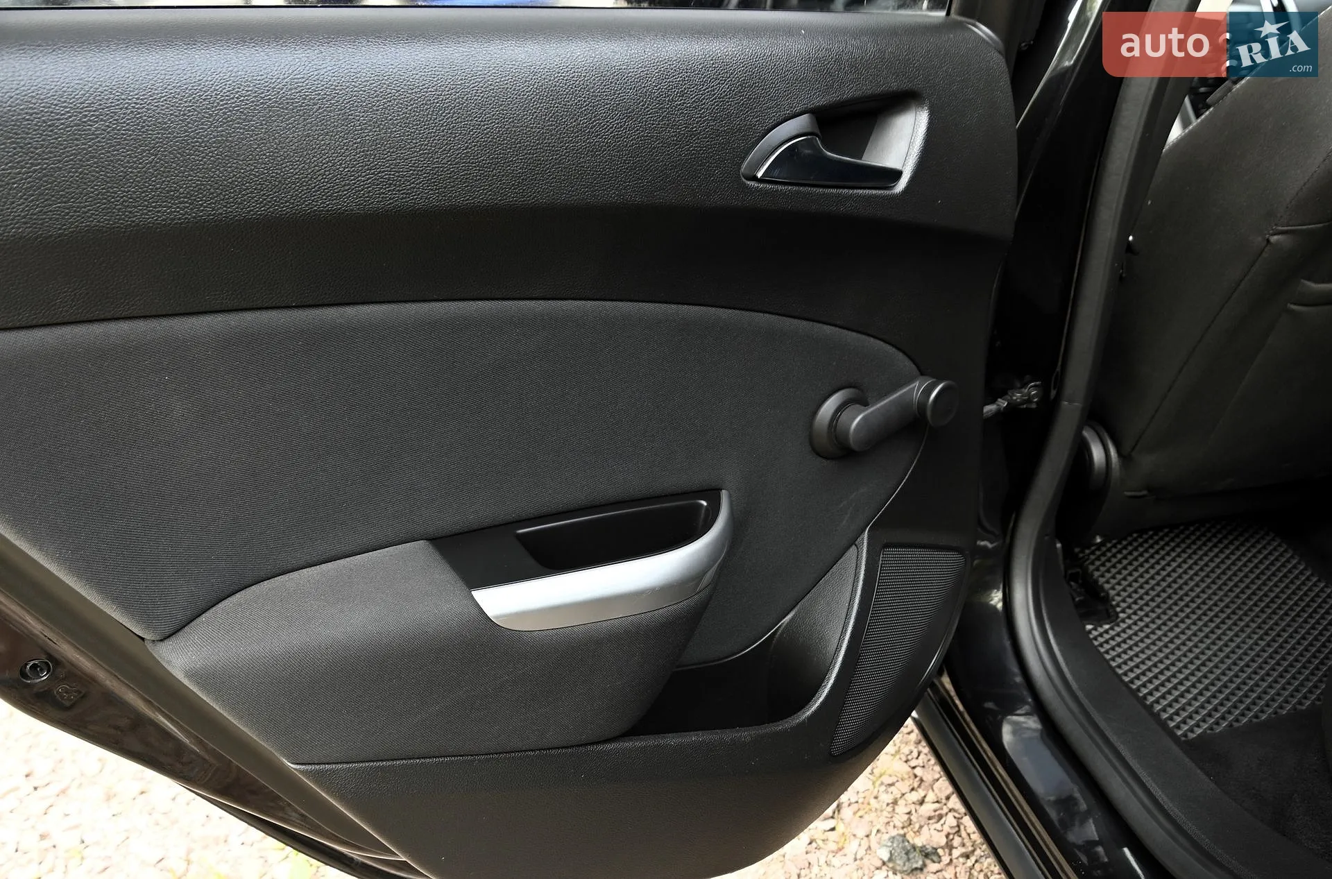 2010 Opel Astra - мініатюра 46