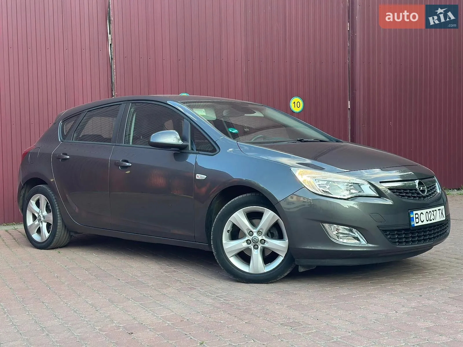 2010 Opel Astra - мініатюра 11