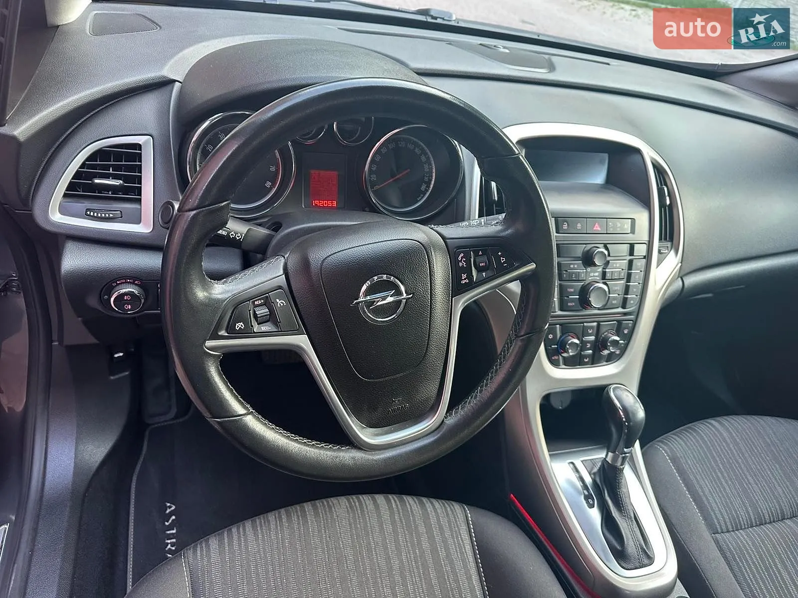 2010 Opel Astra - мініатюра 28