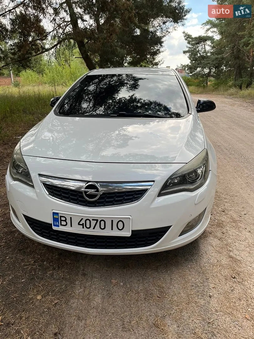 2011 Opel Astra - мініатюра 2