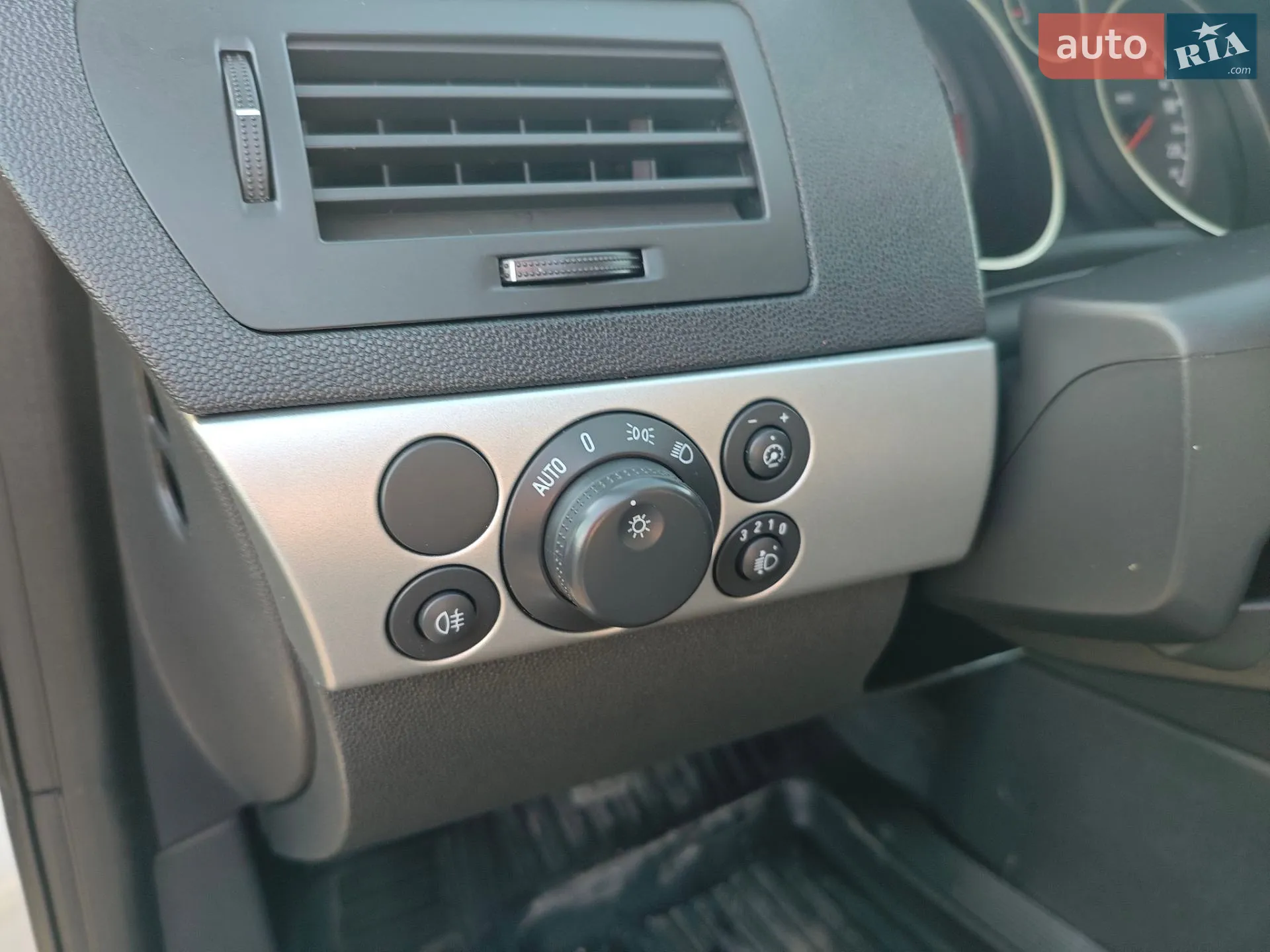 2010 Opel Astra - мініатюра 10