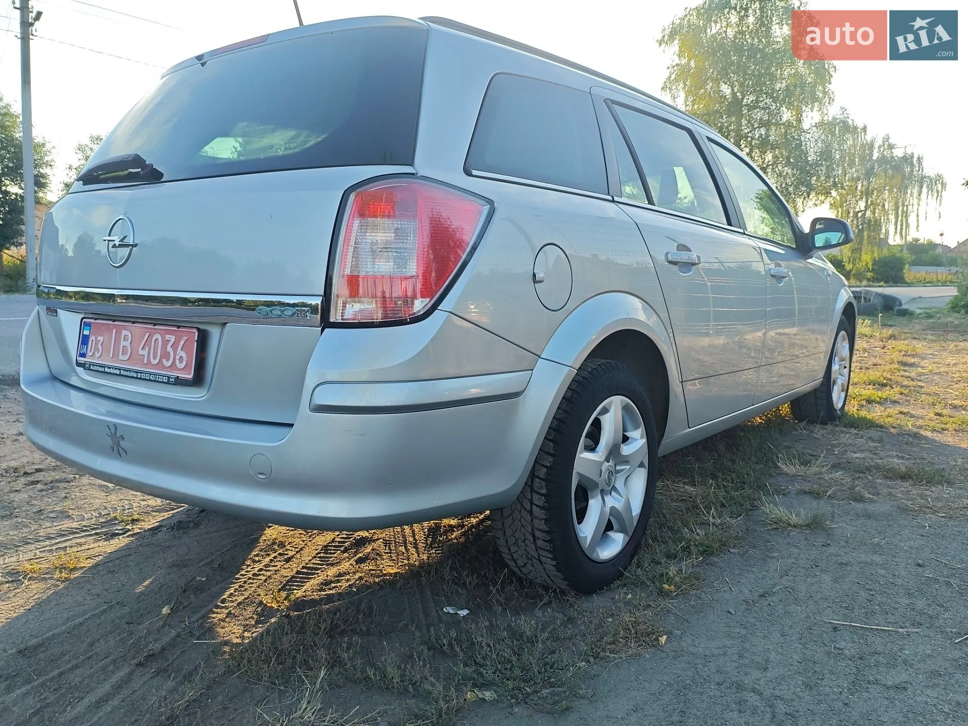 2010 Opel Astra - мініатюра 3
