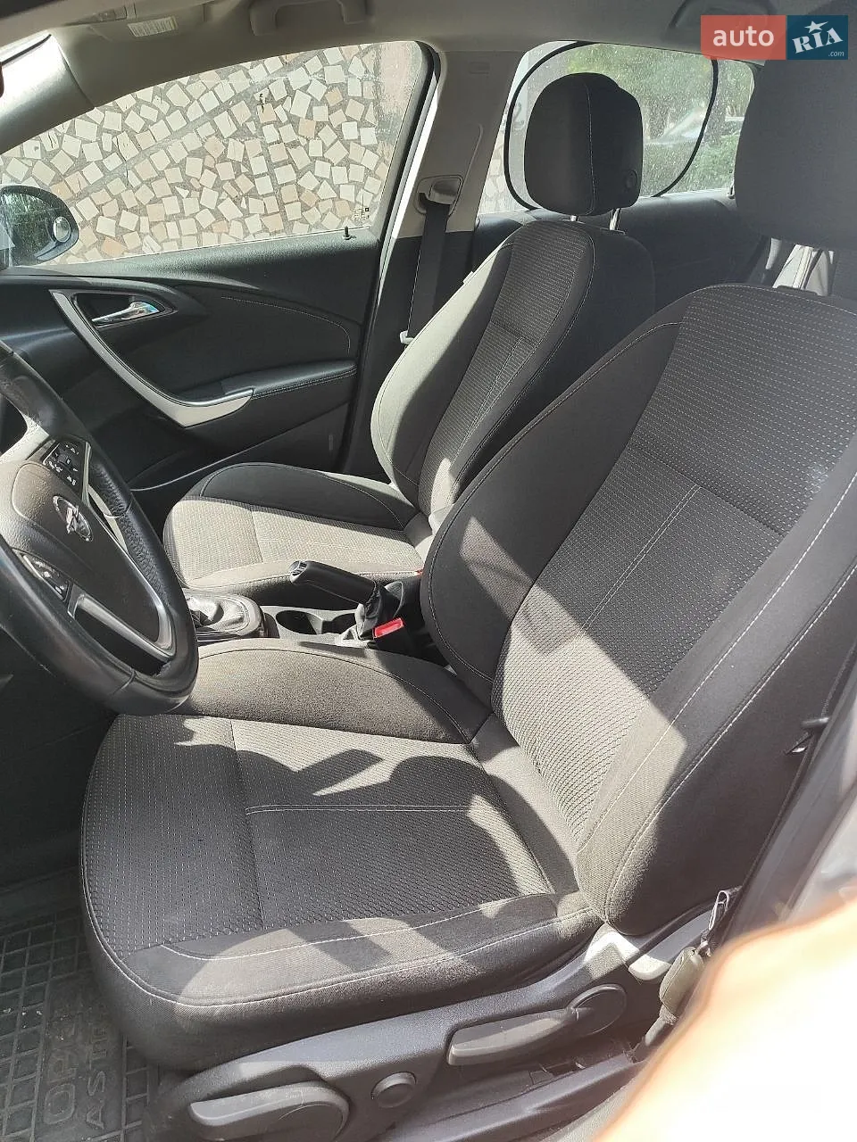 2011 Opel Astra - мініатюра 8