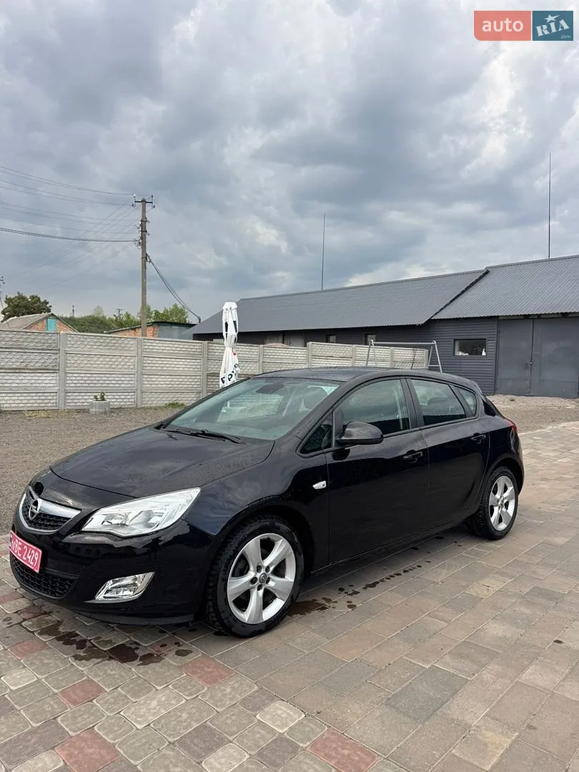 2010 Opel Astra - мініатюра 2