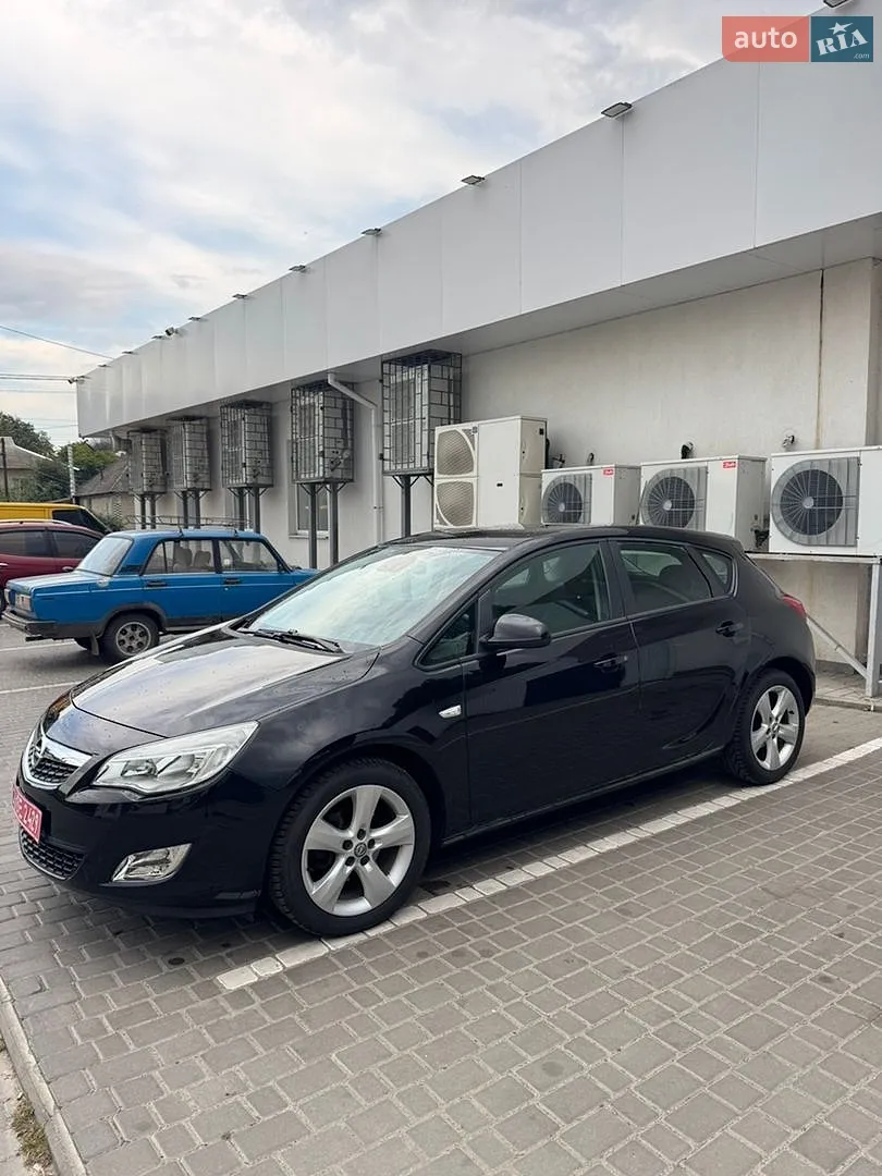 2010 Opel Astra - мініатюра 11
