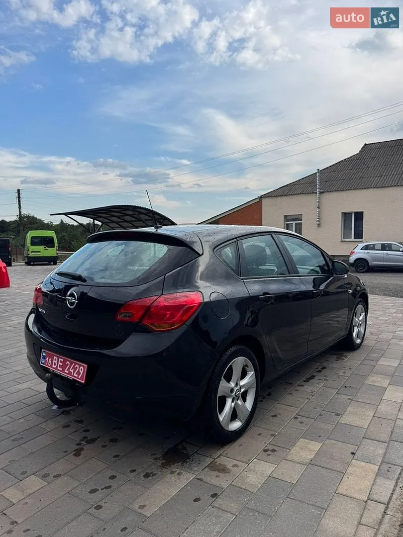 2010 Opel Astra - мініатюра 17