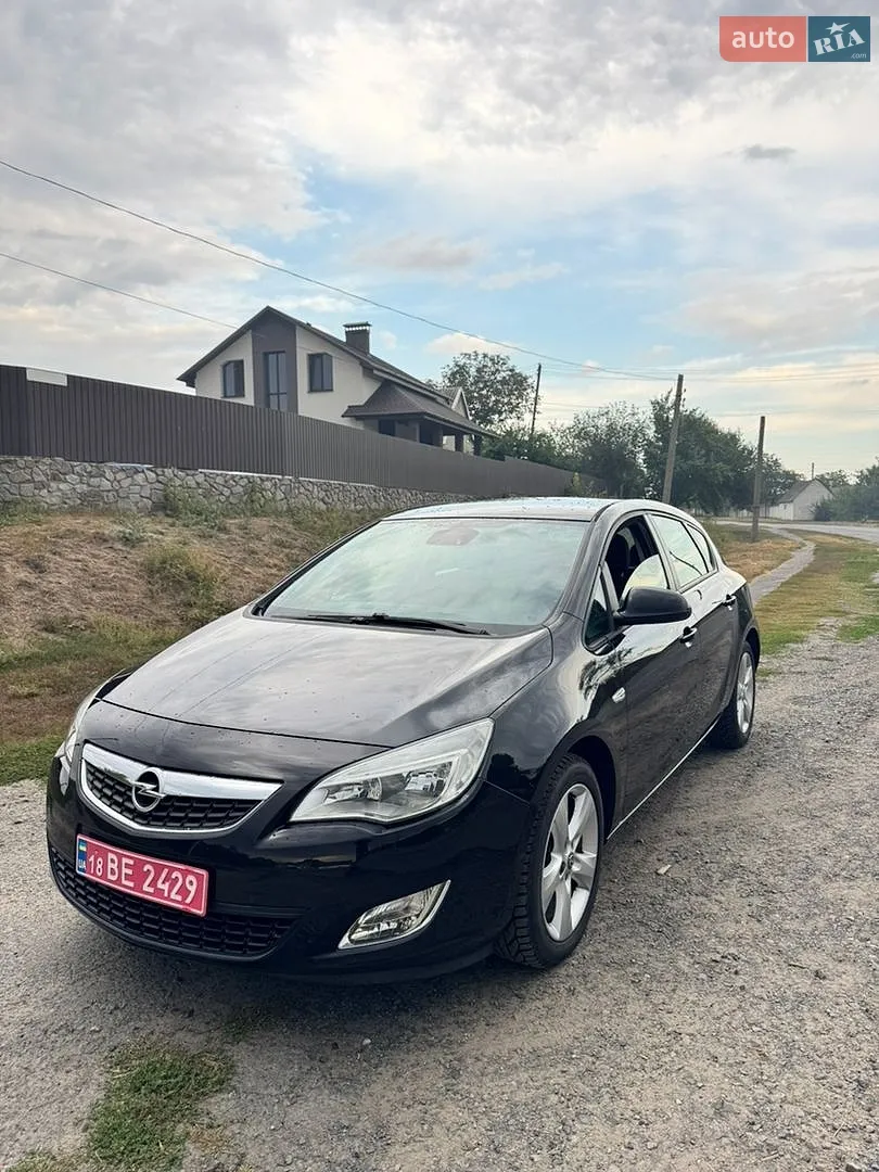 2010 Opel Astra - мініатюра 12