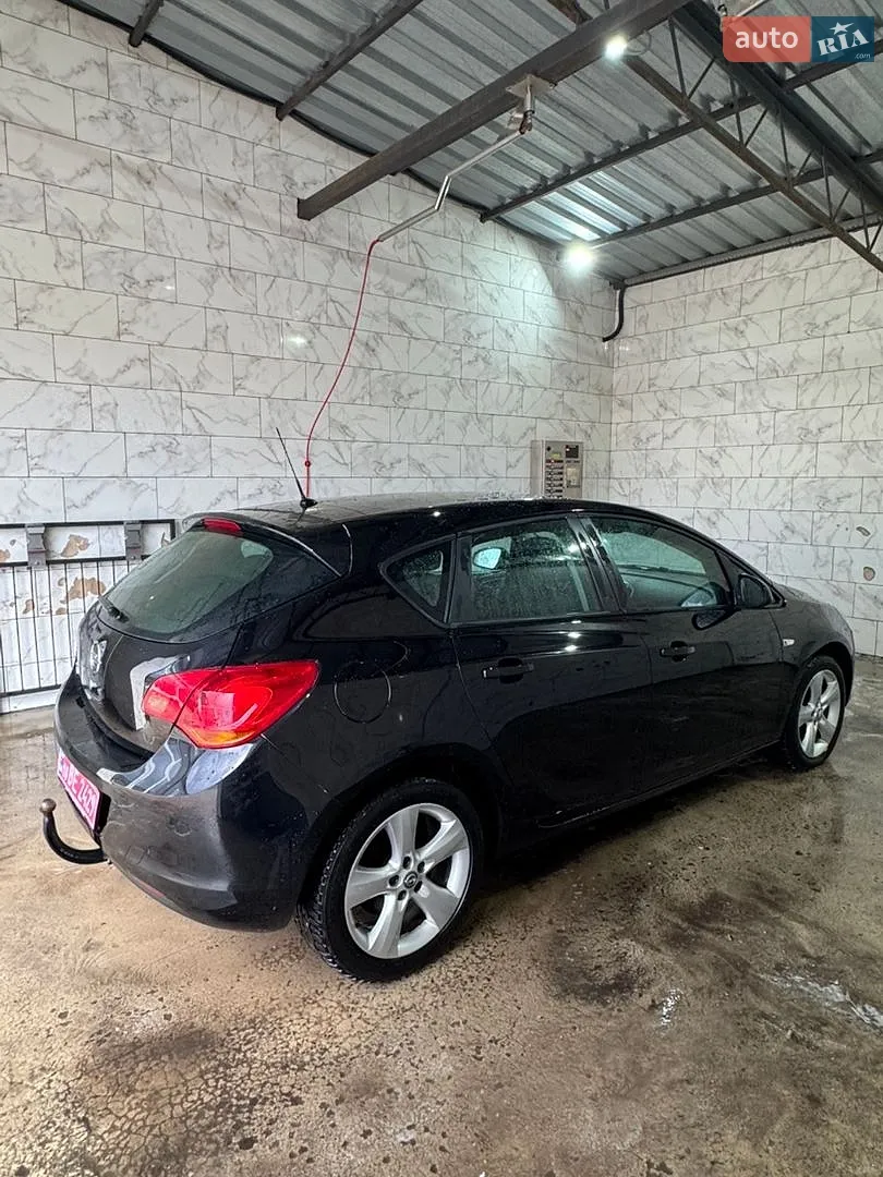 2010 Opel Astra - мініатюра 21
