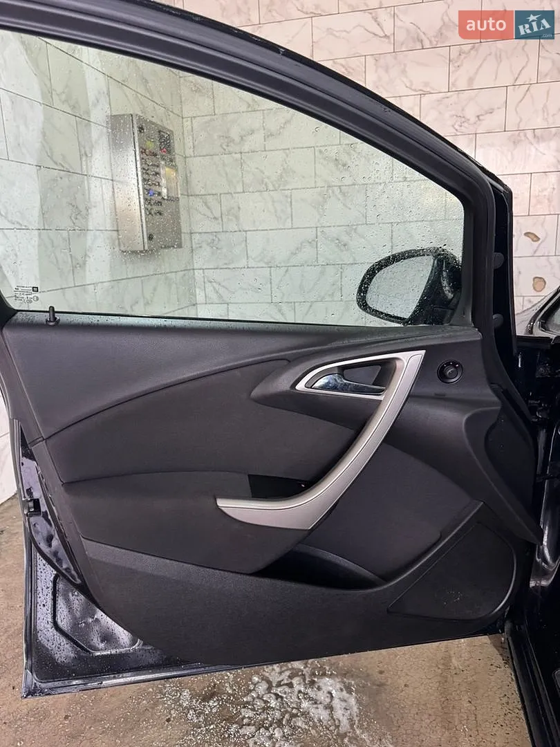 2010 Opel Astra - мініатюра 30