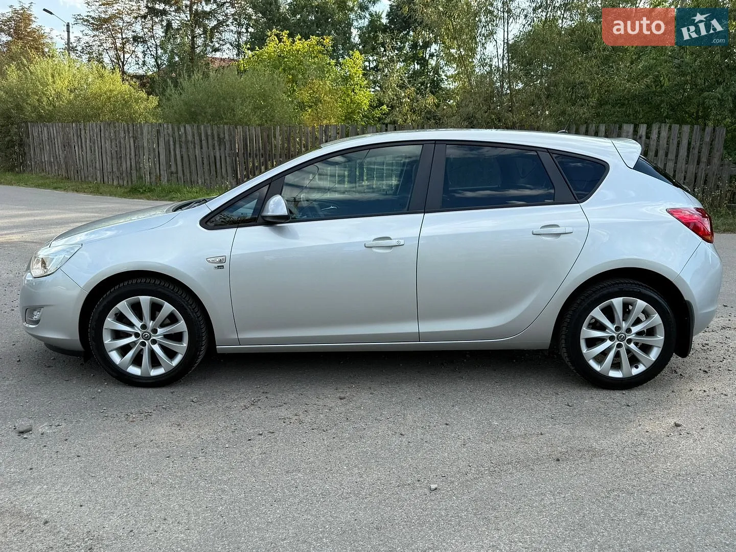 2012 Opel Astra - мініатюра 10