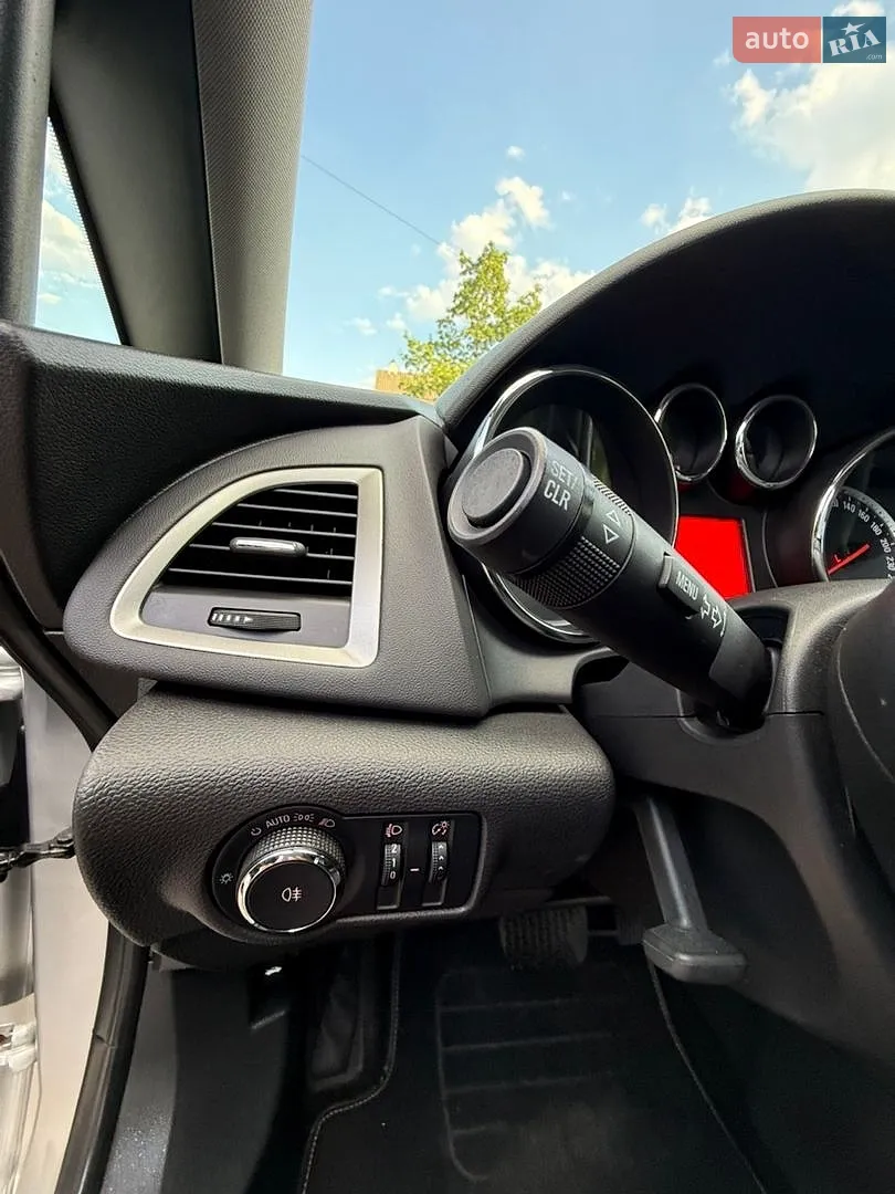 2012 Opel Astra - мініатюра 19
