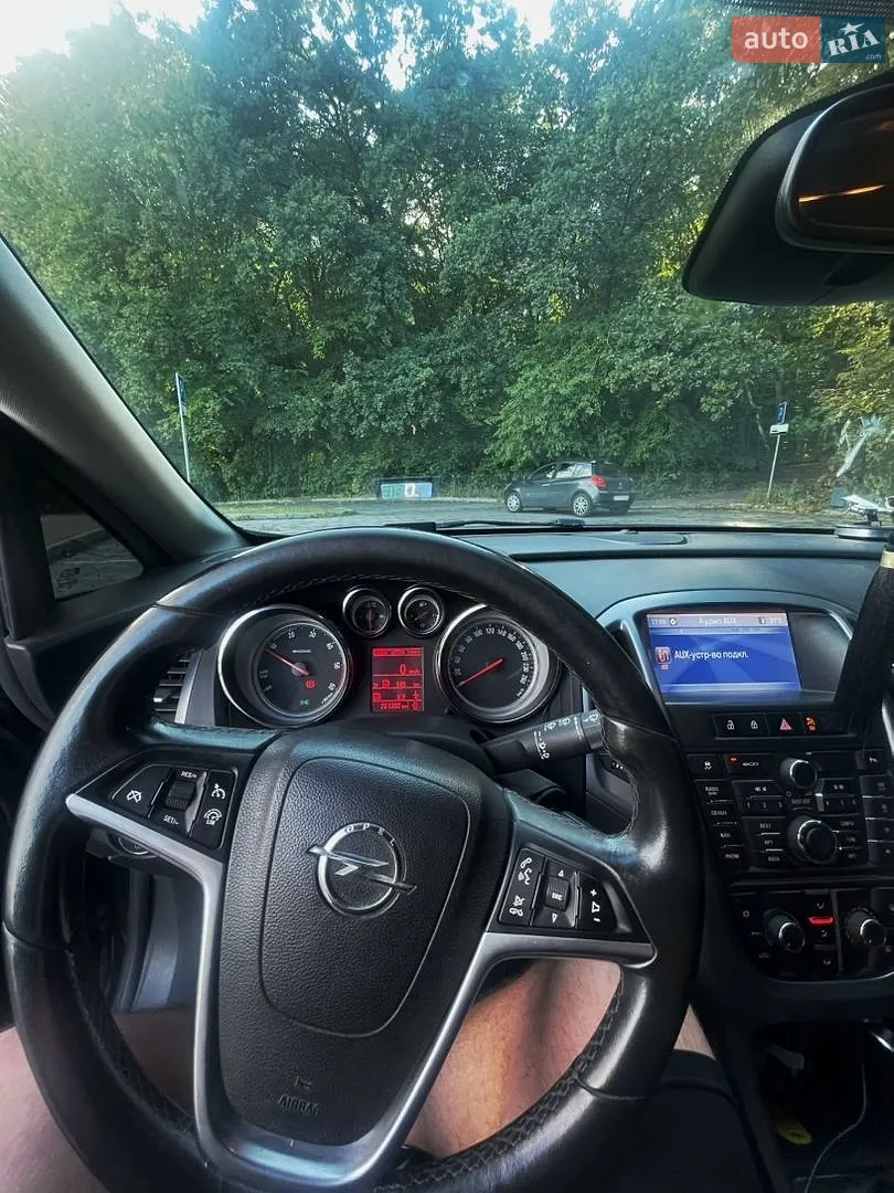 2013 Opel Astra - мініатюра 12
