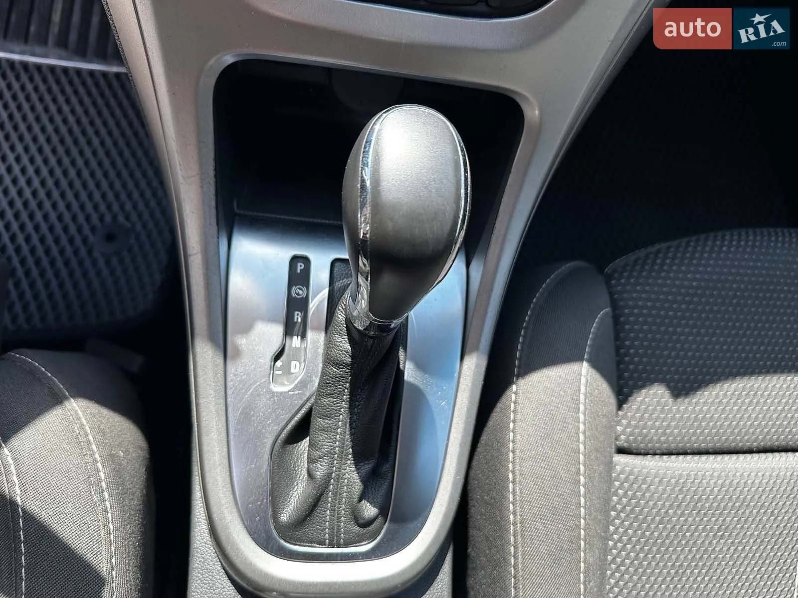 2011 Opel Astra - мініатюра 16