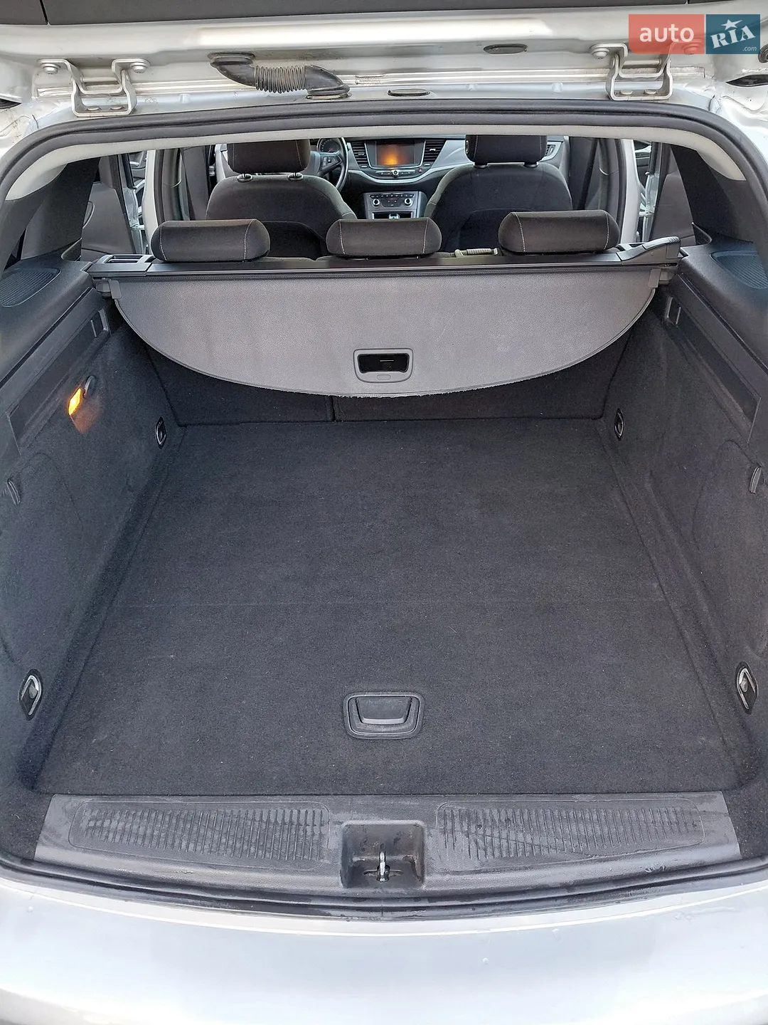 2018 Opel Astra - мініатюра 13