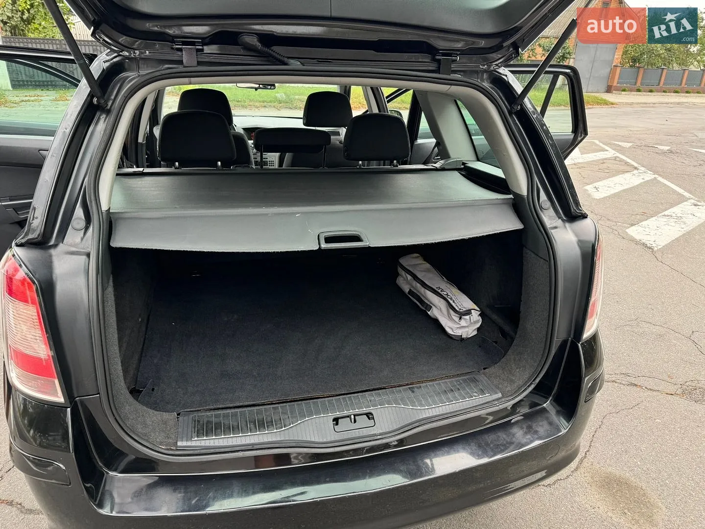 2011 Opel Astra - мініатюра 46
