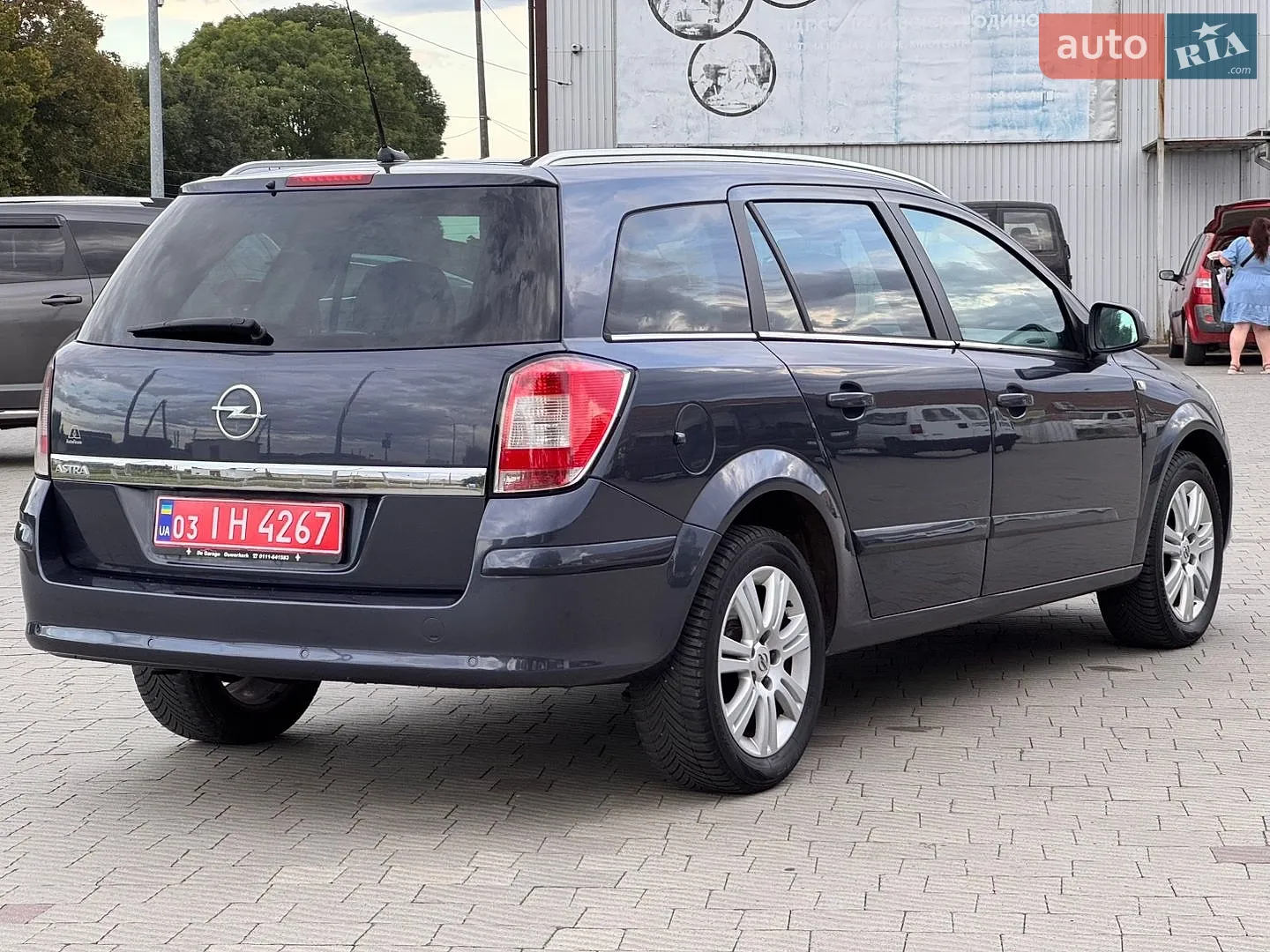 2010 Opel Astra - мініатюра 11