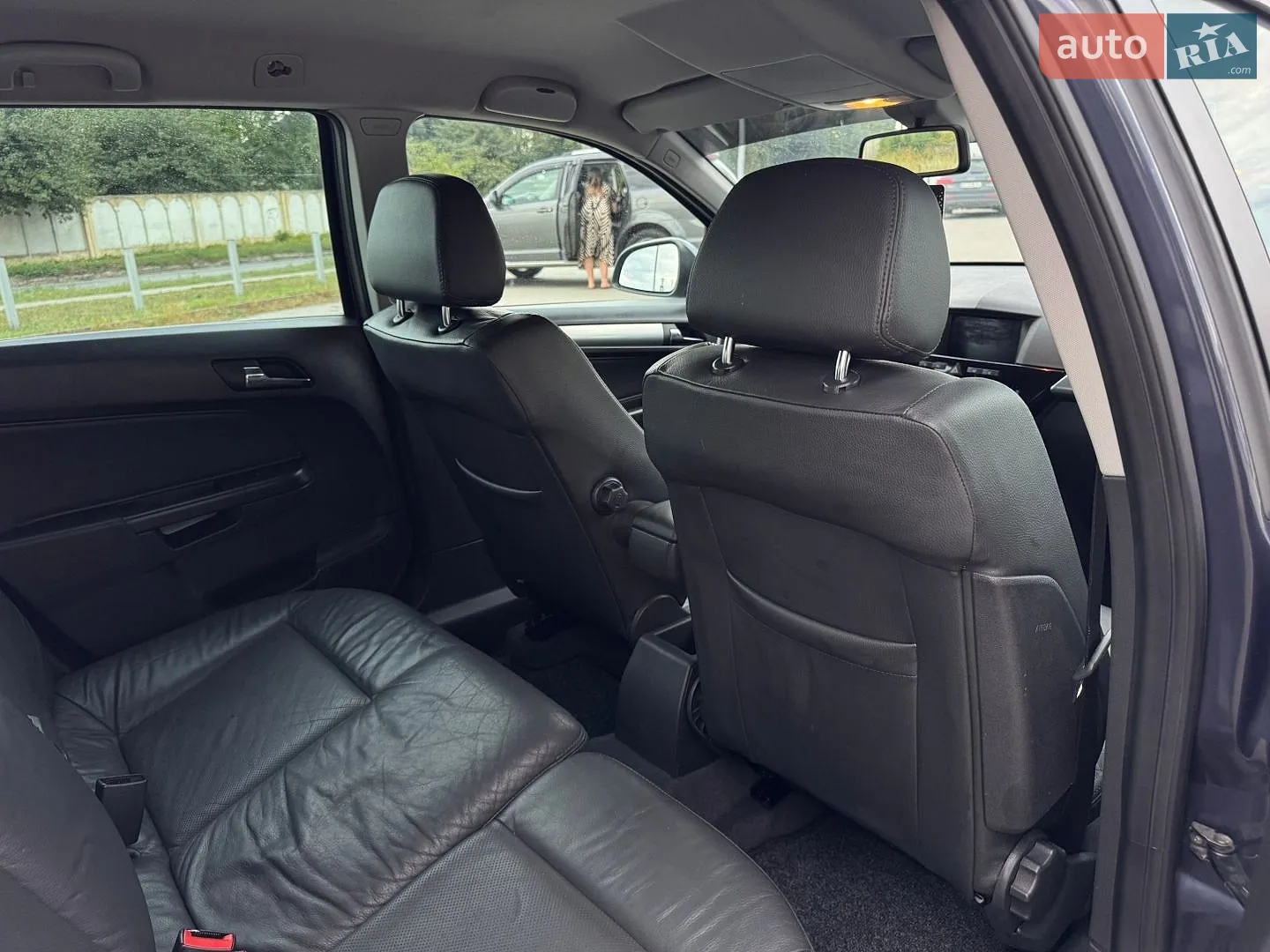 2010 Opel Astra - мініатюра 25