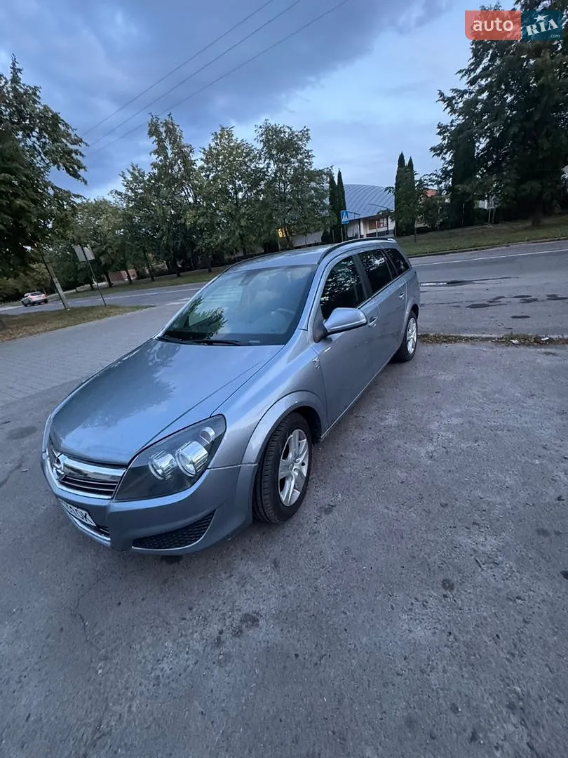2010 Opel Astra - мініатюра 4