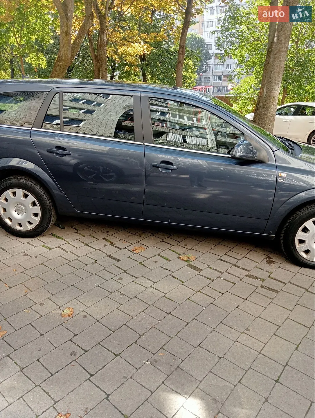 2010 Opel Astra - мініатюра 7