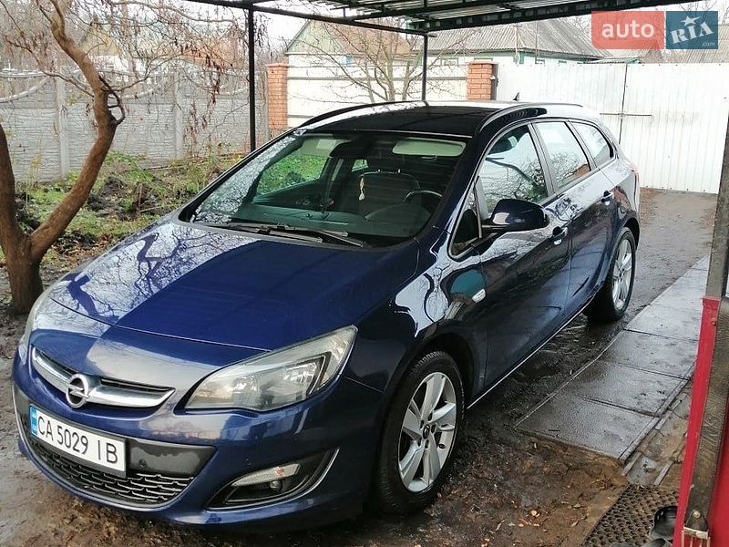Opel Astra 2014