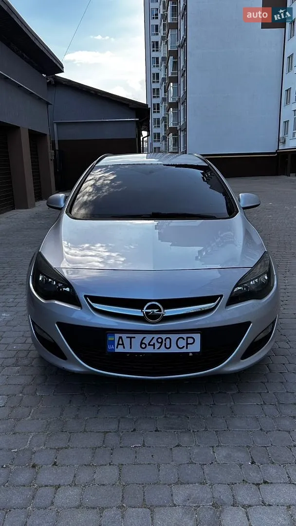 2013 Opel Astra - фото 1