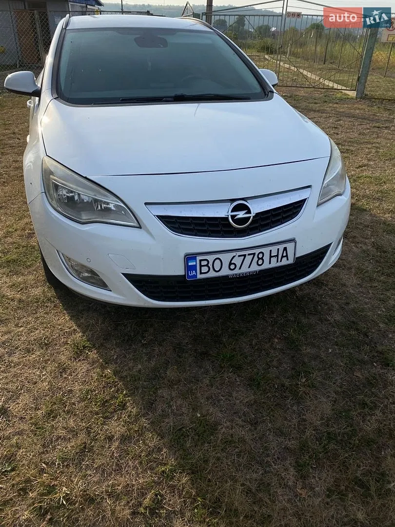 2011 Opel Astra - мініатюра 9