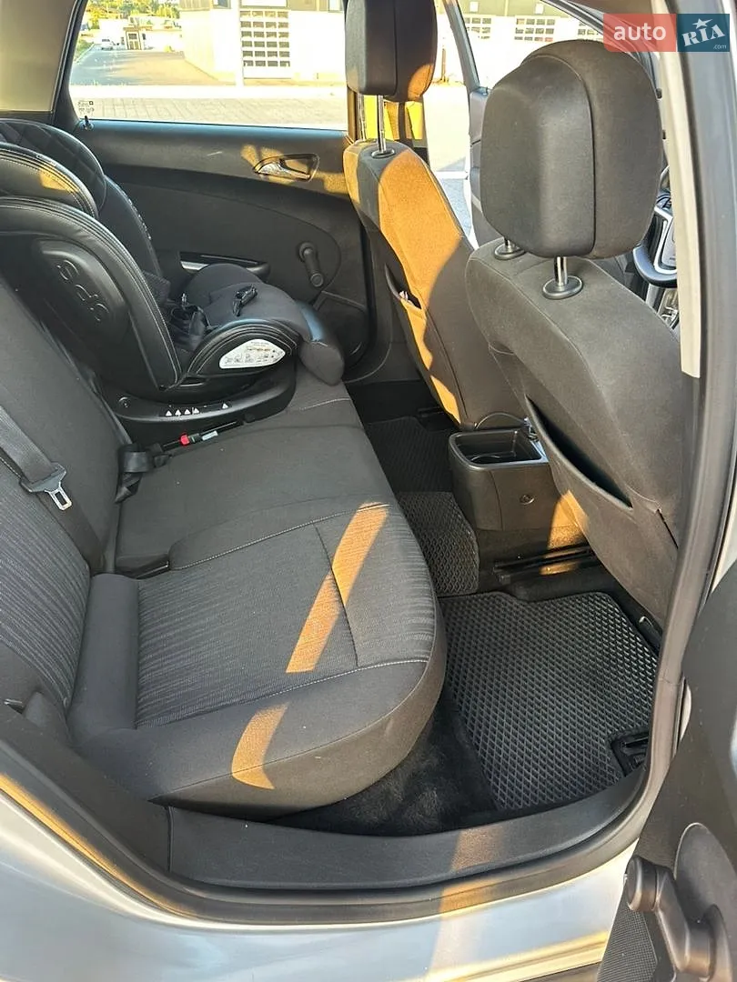 2011 Opel Astra - мініатюра 13