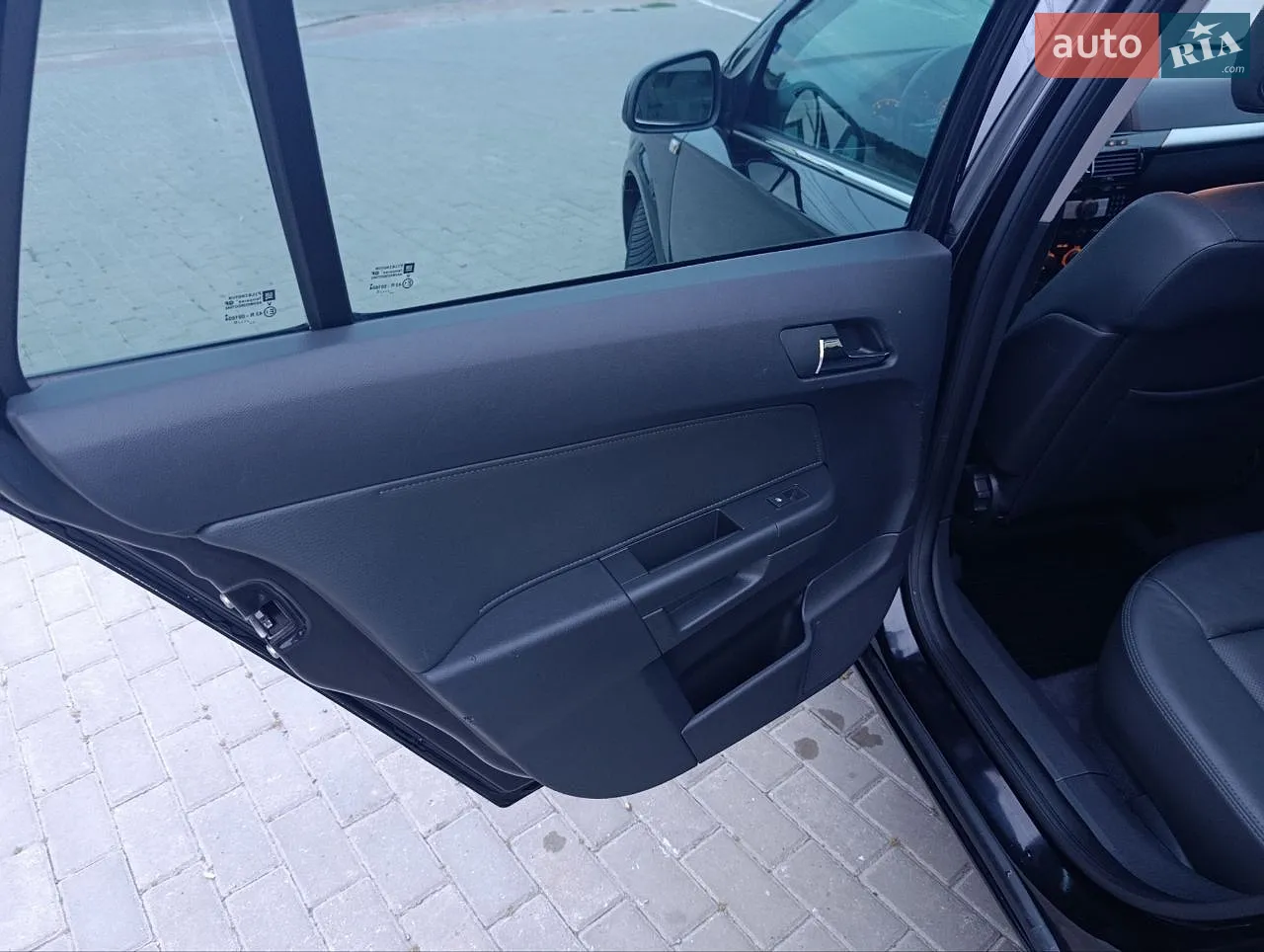 2010 Opel Astra - мініатюра 19
