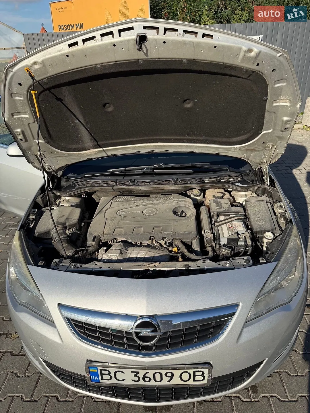 2011 Opel Astra - мініатюра 28
