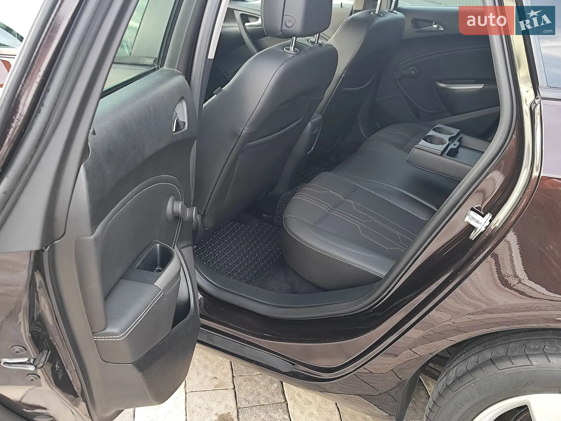 2012 Opel Astra - мініатюра 24
