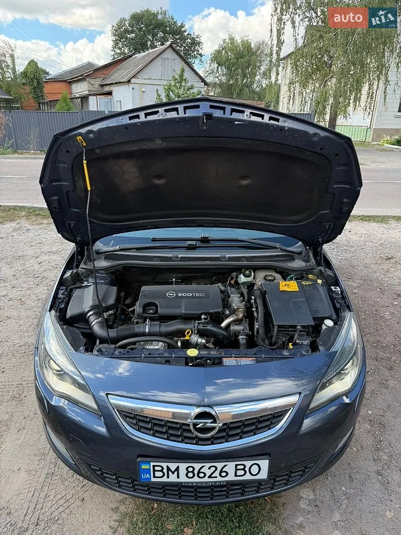 2010 Opel Astra - мініатюра 11
