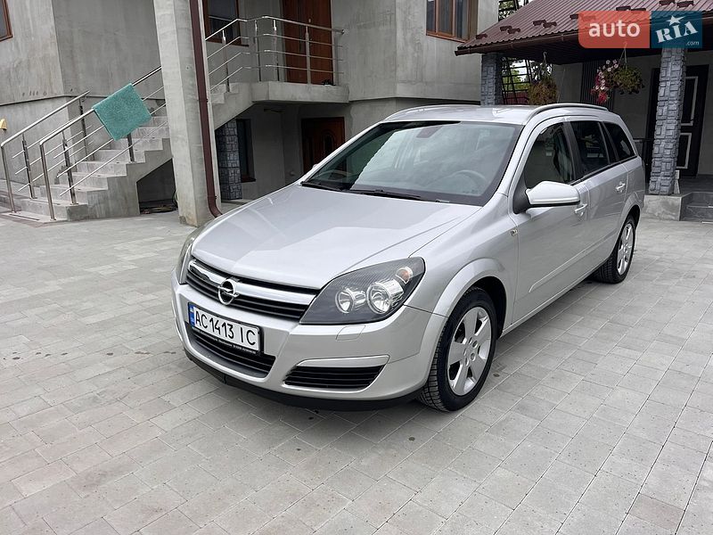 Універсал Opel Astra 2005 в Вишнівці