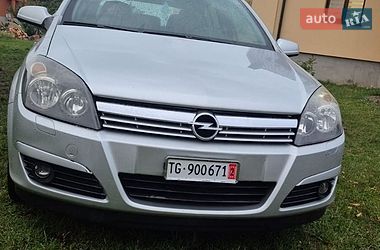 Хэтчбек Opel Astra 2006 в Луцке