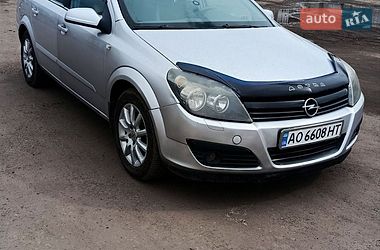 Универсал Opel Astra 2006 в Барвенкове