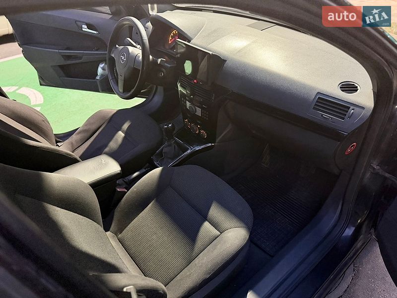 Хетчбек Opel Astra 2007 в Житомирі фото 25 Хетчбек Opel Astra 2007 в Житомирі