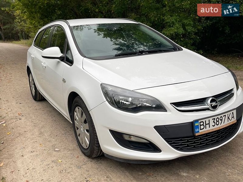 Универсал Opel Astra 2013 в Боярке