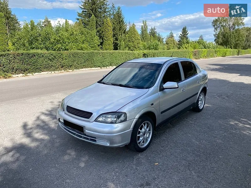 Opel Astra
