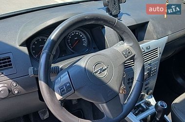 Универсал Opel Astra 2009 в Ивано-Франковске