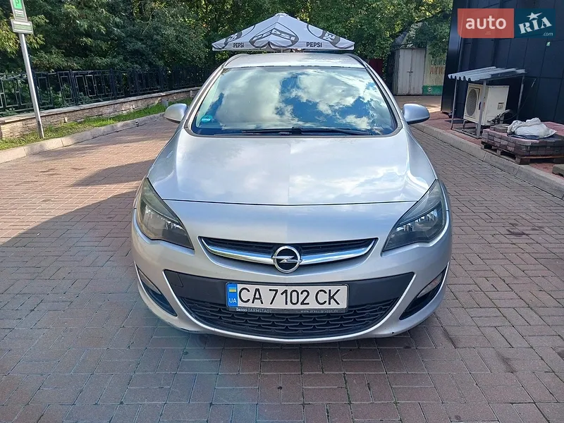 Opel Astra 2015